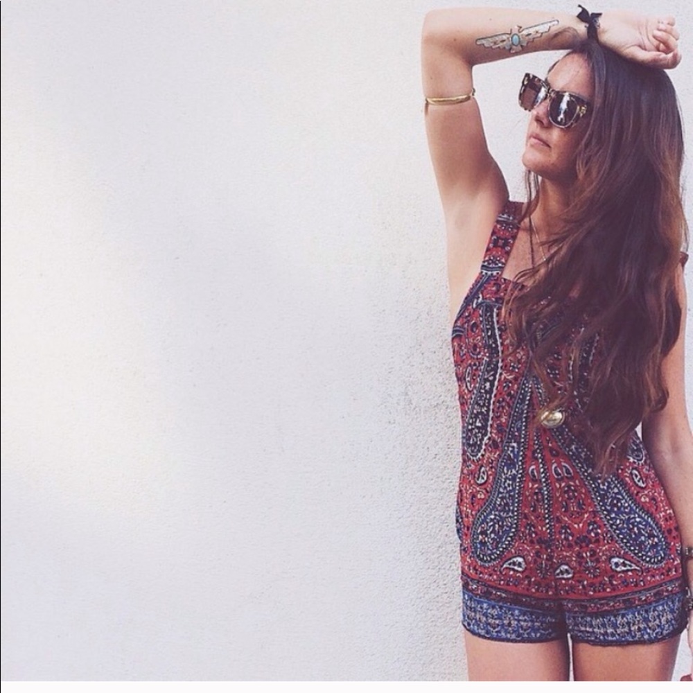 LF Patterned Romper - Picture 2 of 6